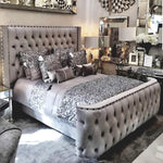 Load image into Gallery viewer, Grand Plush Bed