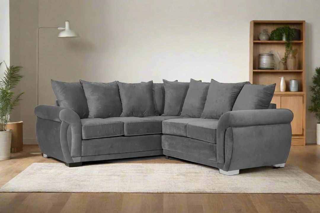 Molly Sofa